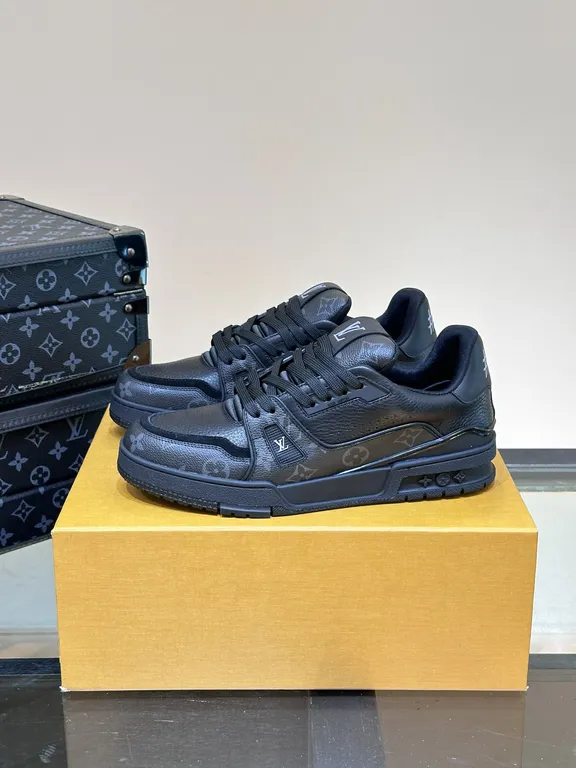 Louis Vuitton Shoe 